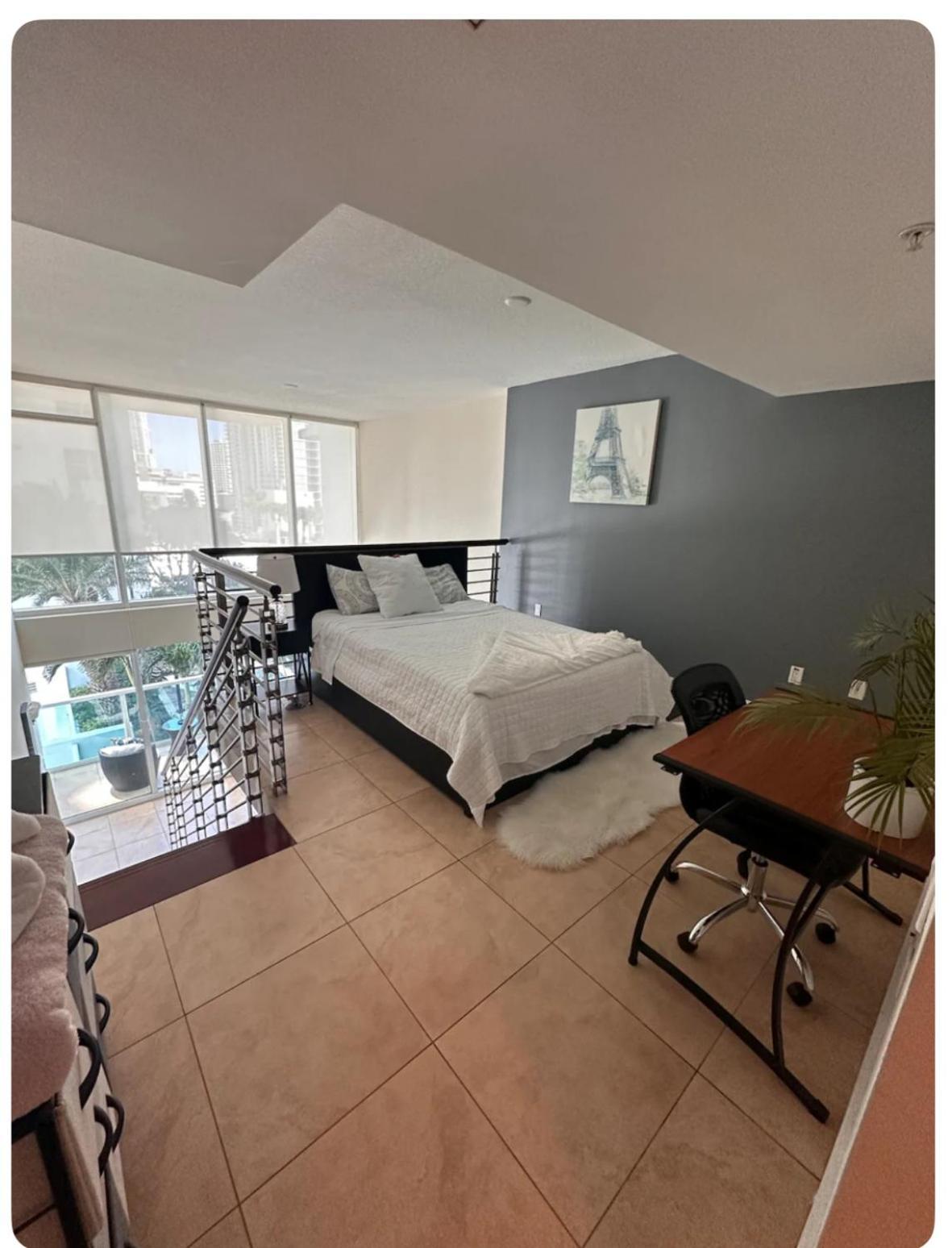 2 Story Loft Downtown Miami Apartman Kültér fotó