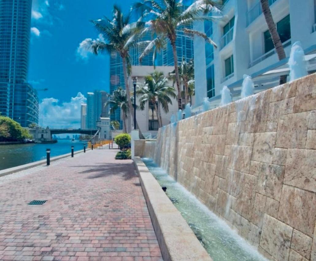 2 Story Loft Downtown Miami Apartman Kültér fotó
